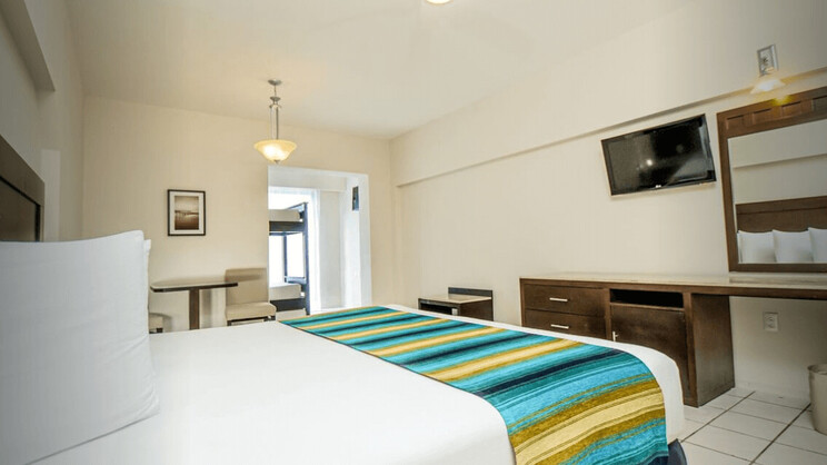 Crown Paradise Club All-Inclusive Resort Cancun